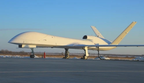 國產獵鷹無人機首飛,性能碾壓美國同類產品(圖1) 國產獵鷹無人機首飛,性能碾壓美國同類產品(圖1)